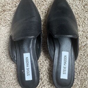 Steve Madden Black Textured Mules Size 5